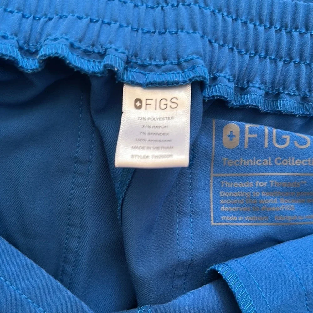 Figs Blue Joggers with Elastic Waistband and Relaxed Fit